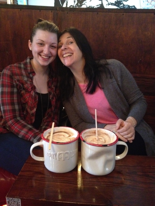 Biggest latte I have ever had.  The mugs are very cool and you can buy them (so Kim and Harley did!!)